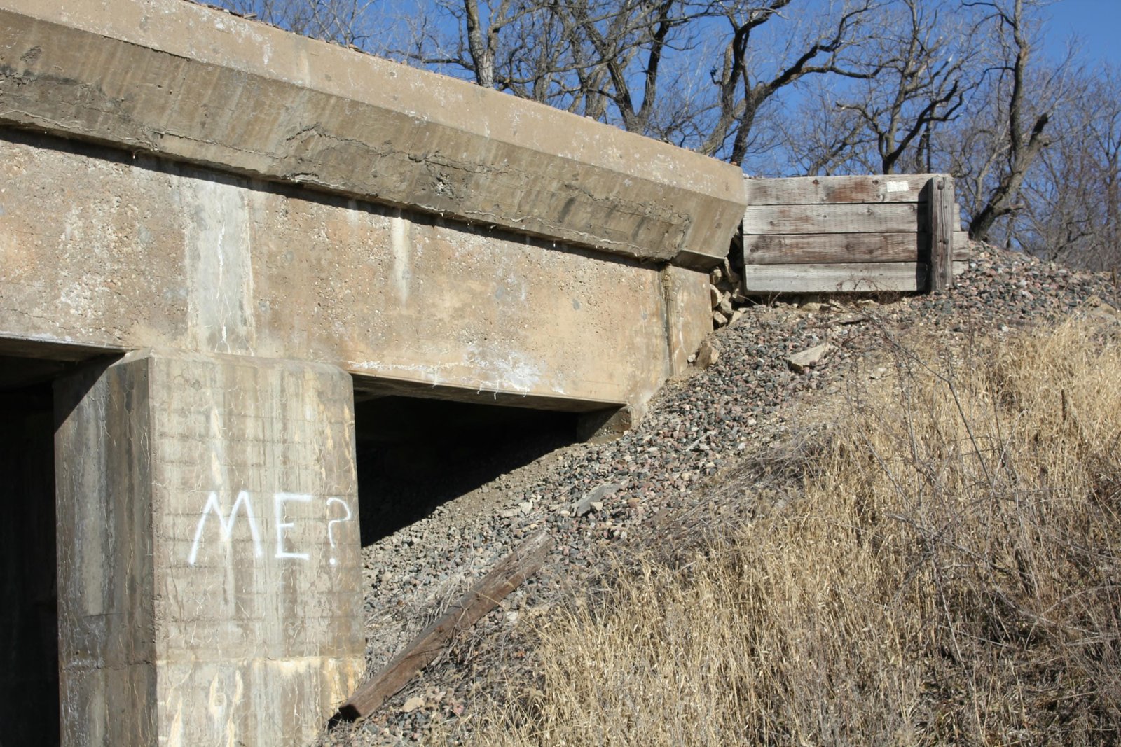 East abutment